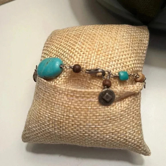 Boho Silver Turquoise and Beaded Bracelet 7" - Picture 8 of 9